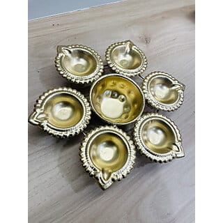 Urli diya set for diwali decor and home decor Diwali gifitng urli diya Brass Table Diya(Height: 6 inch)