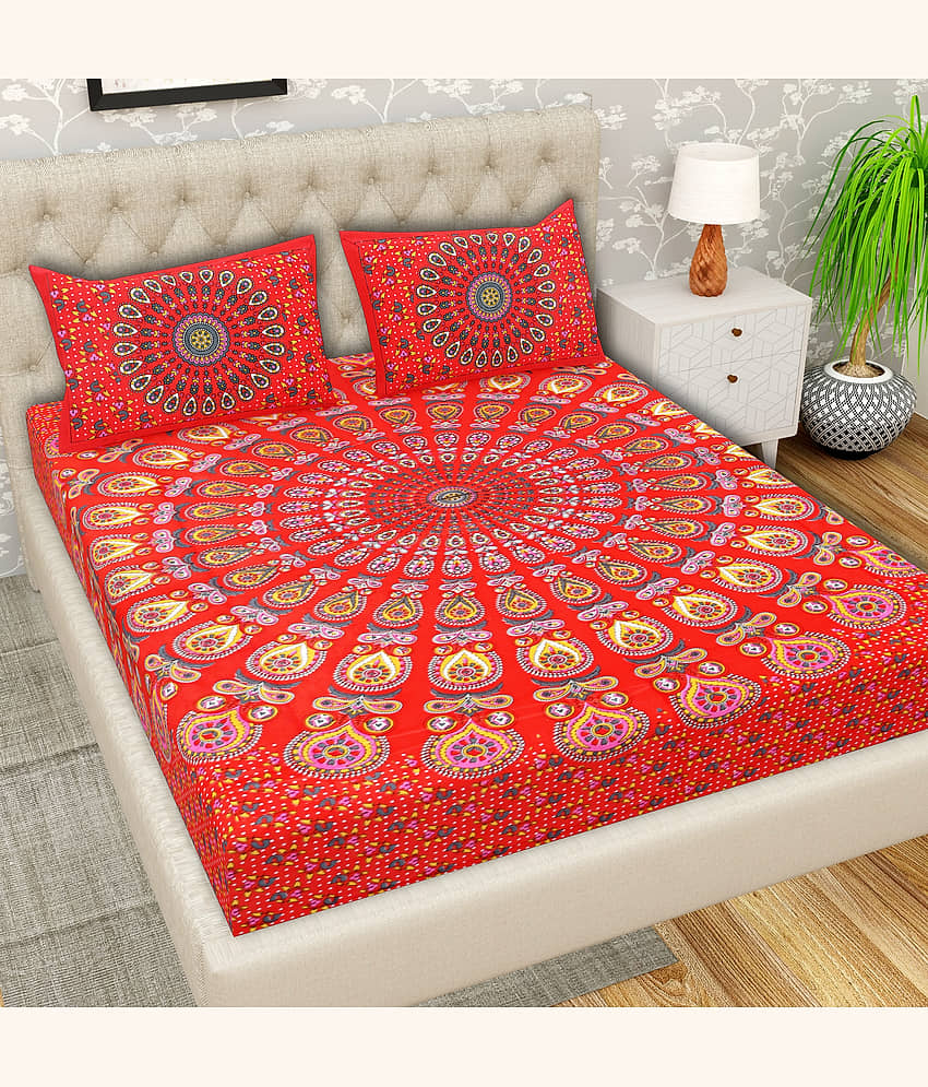 Cosito Cotton 1 Double Bedsheet with 2 Pillow Covers ( Red )