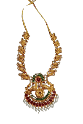 Elegant Gold and Diamond Jewellery Set