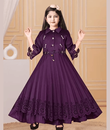 DS DRESSES Cotton Blend Gown For Girls ( Pack of 1 , Green )