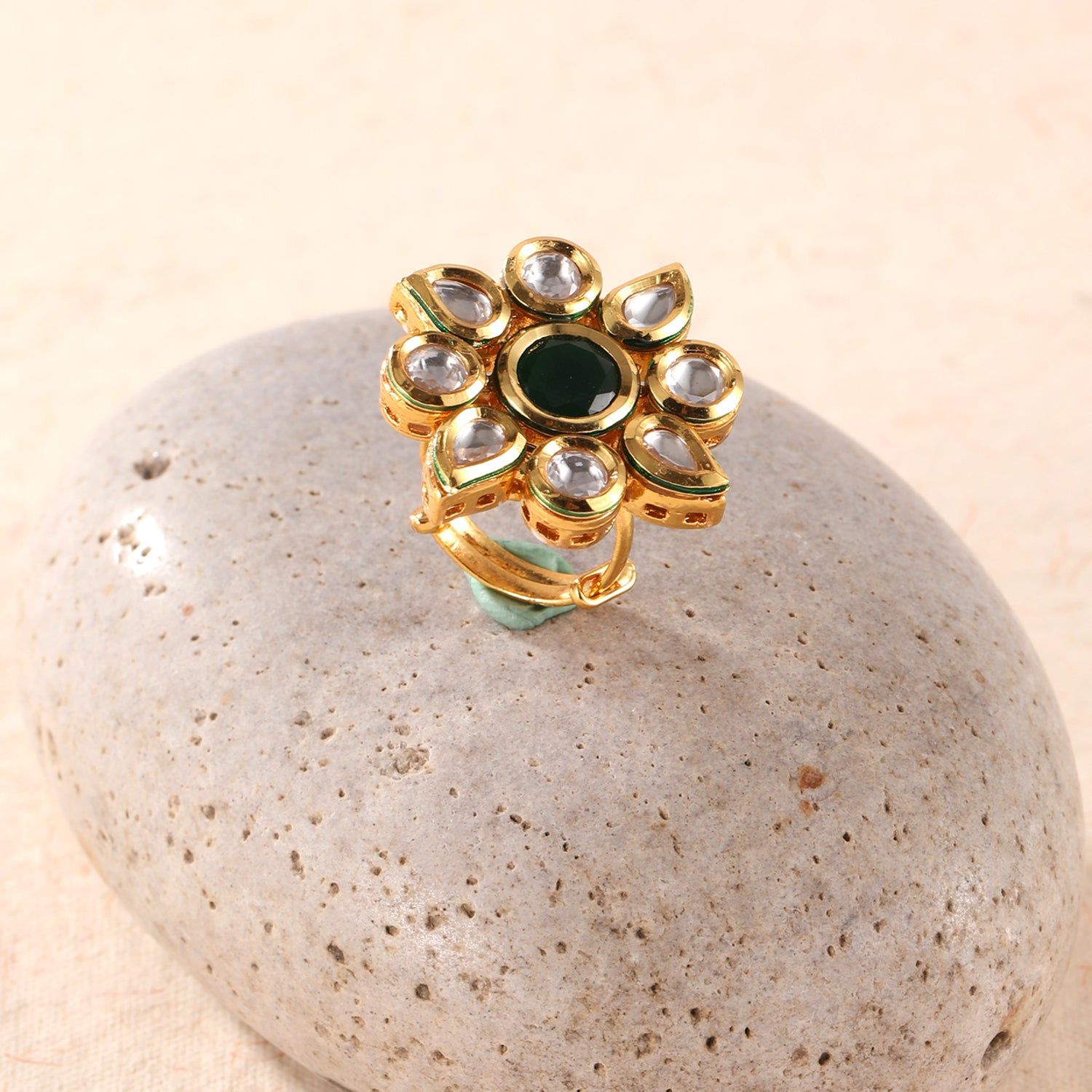 Vintage India Emerald Empress Ring-Green