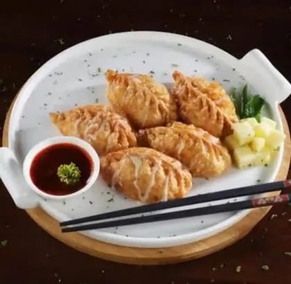 Chicken Fried Momos [6 Pieces]