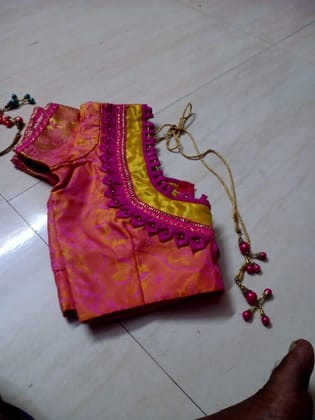 Blouse Feminine Fashion Essential