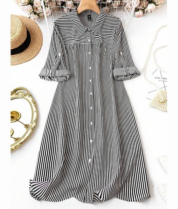 Sheetal associates Women Crepe Printed A-line Dress ( White )