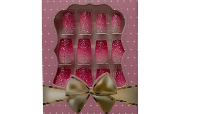 Kucai Beauty Press-On Nails, 12 Pieces, Blue Ombre Glitter, Medium Square Full Cover Fake Nails, Shimmer Design, Reusable Stick-On Nail Tips for Women and Girls (Dark pink)
