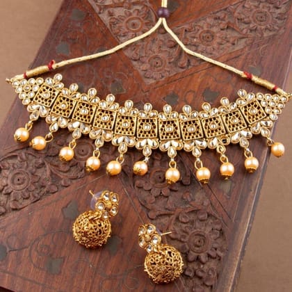 Antique Gold-Plated Kundan Necklace Set with Jhumka Earrings