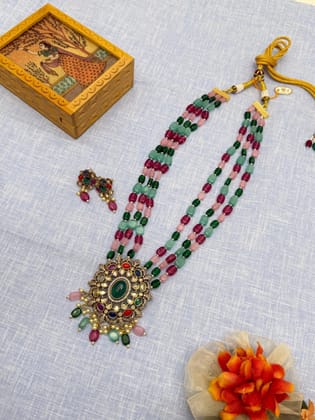 Layered Victorian Necklace Set 180