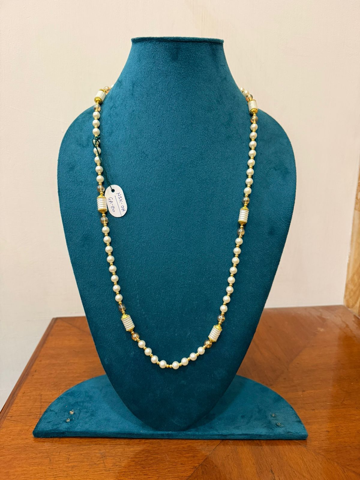elegant long size wedding jewelry with cream pearls and gold accents