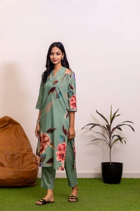 Emerald Petals Floral Kurti Set-XS
