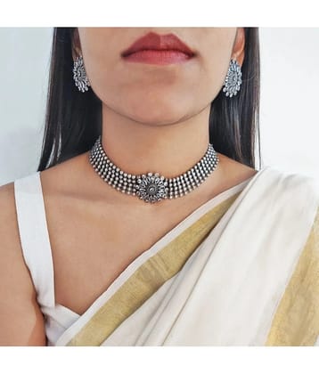 PUJVI Silver Alloy Necklace Set ( Pack of 1 ) - Silver