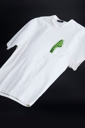 Vista-White Rizz Graphic Oversized-M/एम
