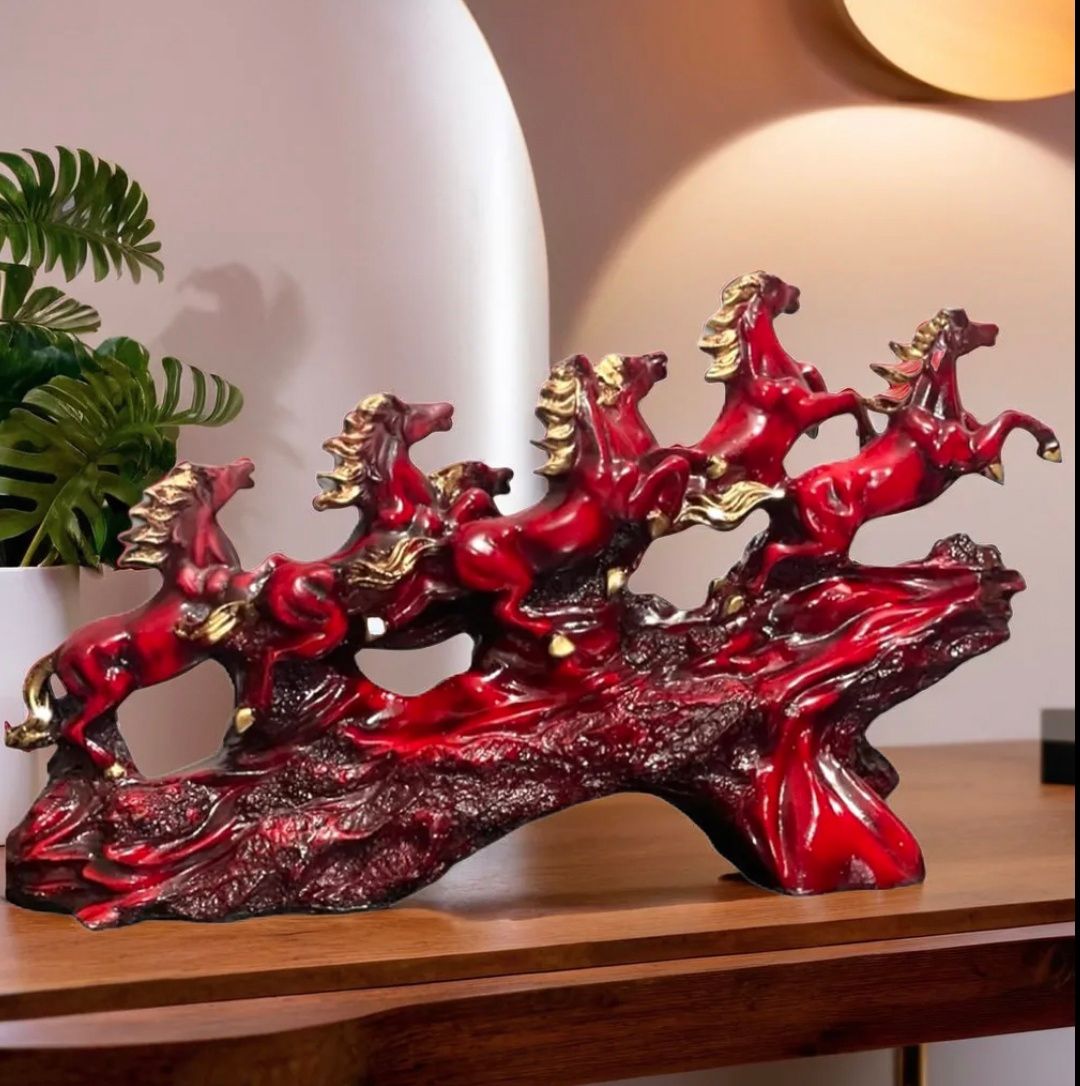 Red 7 Horses