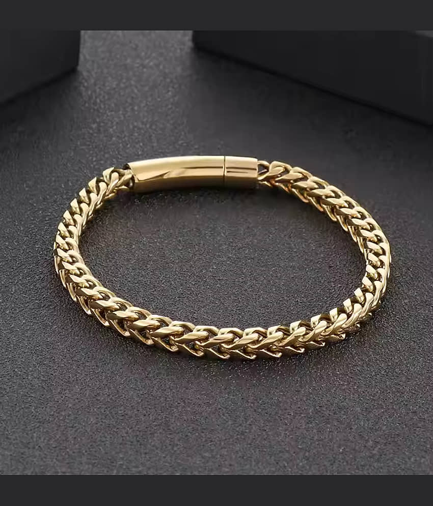 FASHION FRILL Gold Bracelet ( Pack of 1 )