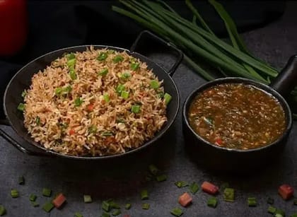 Chicken Chilli Fried Rice With Gravy