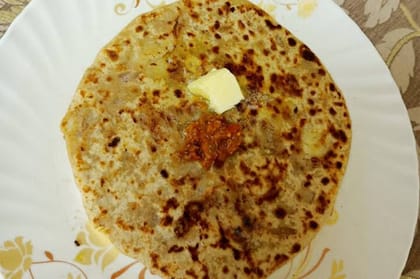 1 Aloo Paratha