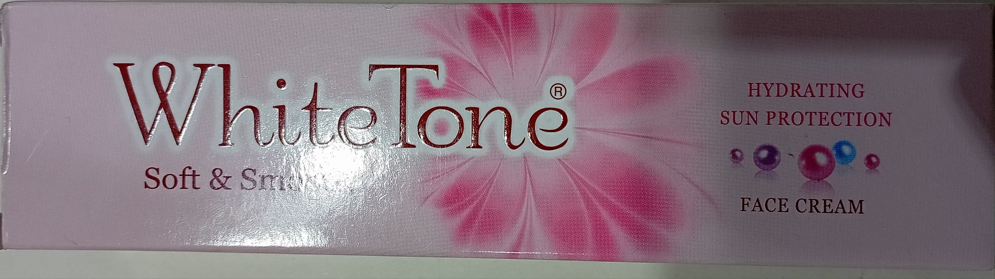 White tone soft & smooth face cream 15 g
