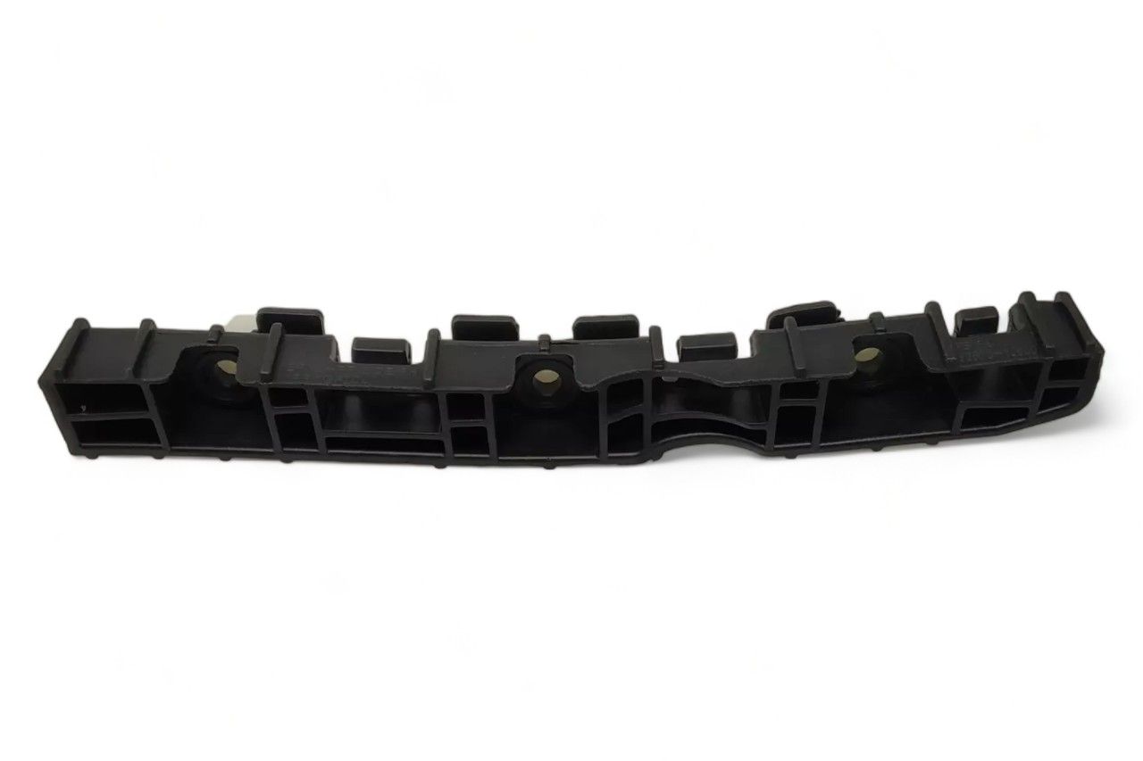Hyundai/Kia Front Bumper Side Bracket - RH AV734940