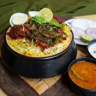 WAAH!! HYDERABADI
