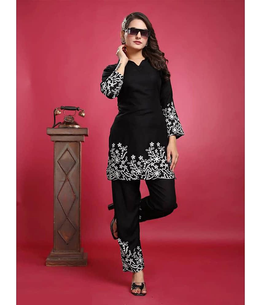 Nirja Fab Women Tunic With Trousers Co-Ord Set ( Black )
