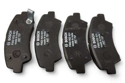 Bosch Front Brake Pad Set F002H23831