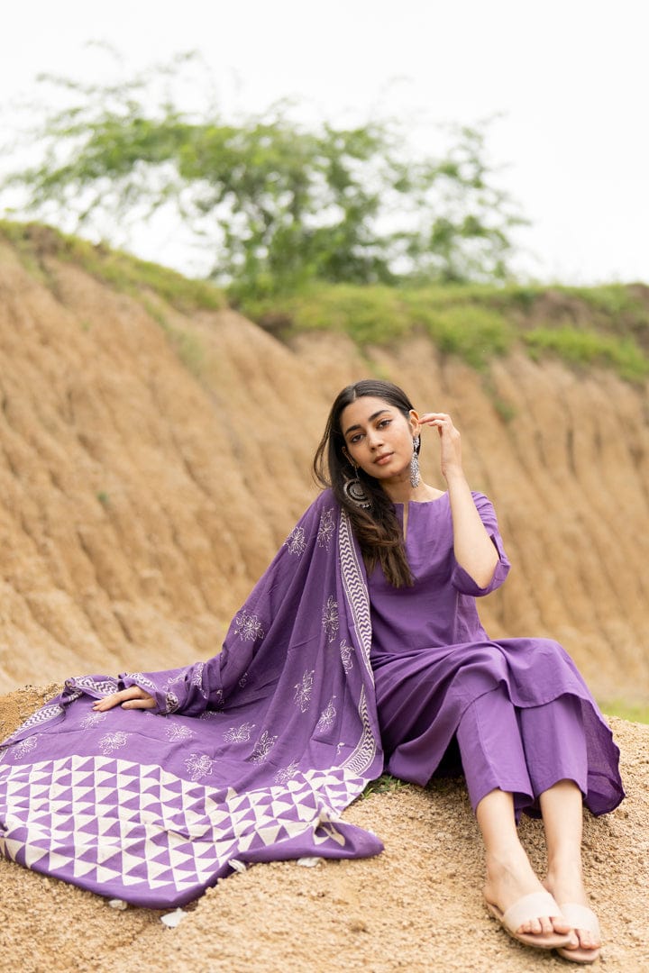 Wildberry Kurta Set with Dupatta-L
