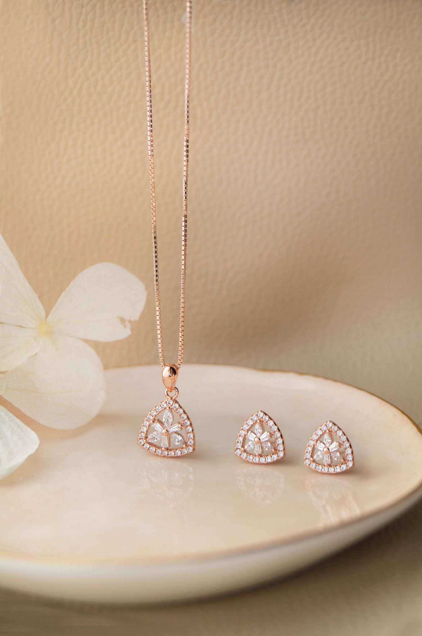Triangular Flower Rose Gold Plated Sterling Silver Pendant Set-With Chain / Rose