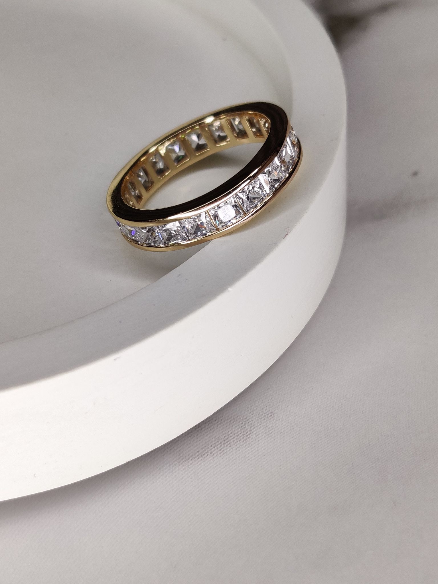Zircon Band Ring-8