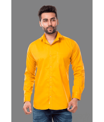 MOUDLIN - Yellow Cotton Blend Slim Fit Men's Casual Shirt ( Pack of 1 )