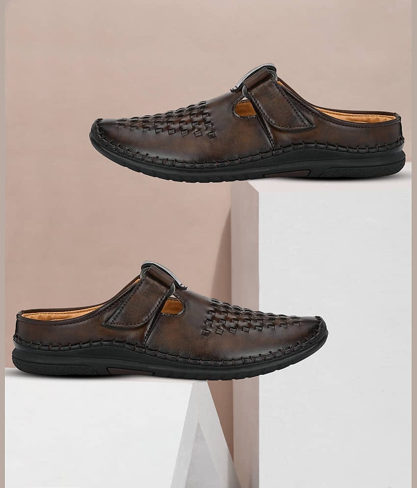 Rising Wolf - Tan Men's Sandals