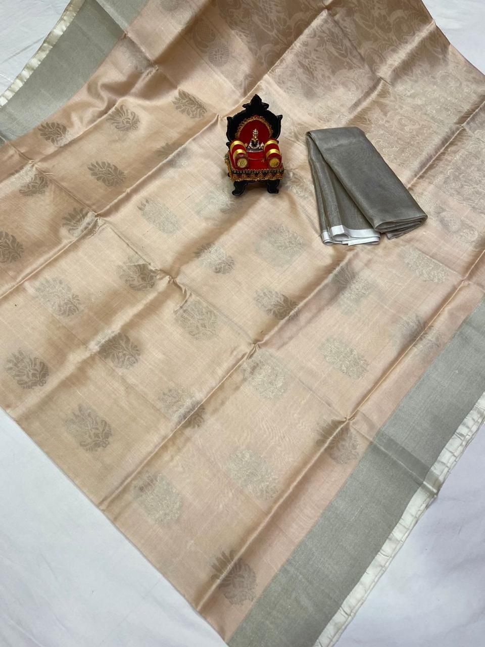 Uppada Pattu Silver Border Rich Pallu Saree
