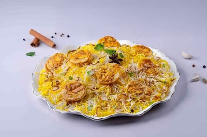 Lucknowi Egg King Biryani (Serves 2)