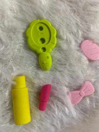 Vibrant Flower Mirror & Kids Lipstick Set - Cute School Supplies & Playful Gifts