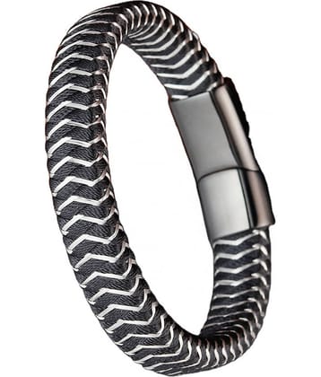 FASHION FRILL - Black Bracelet ( Pack of 1 )
