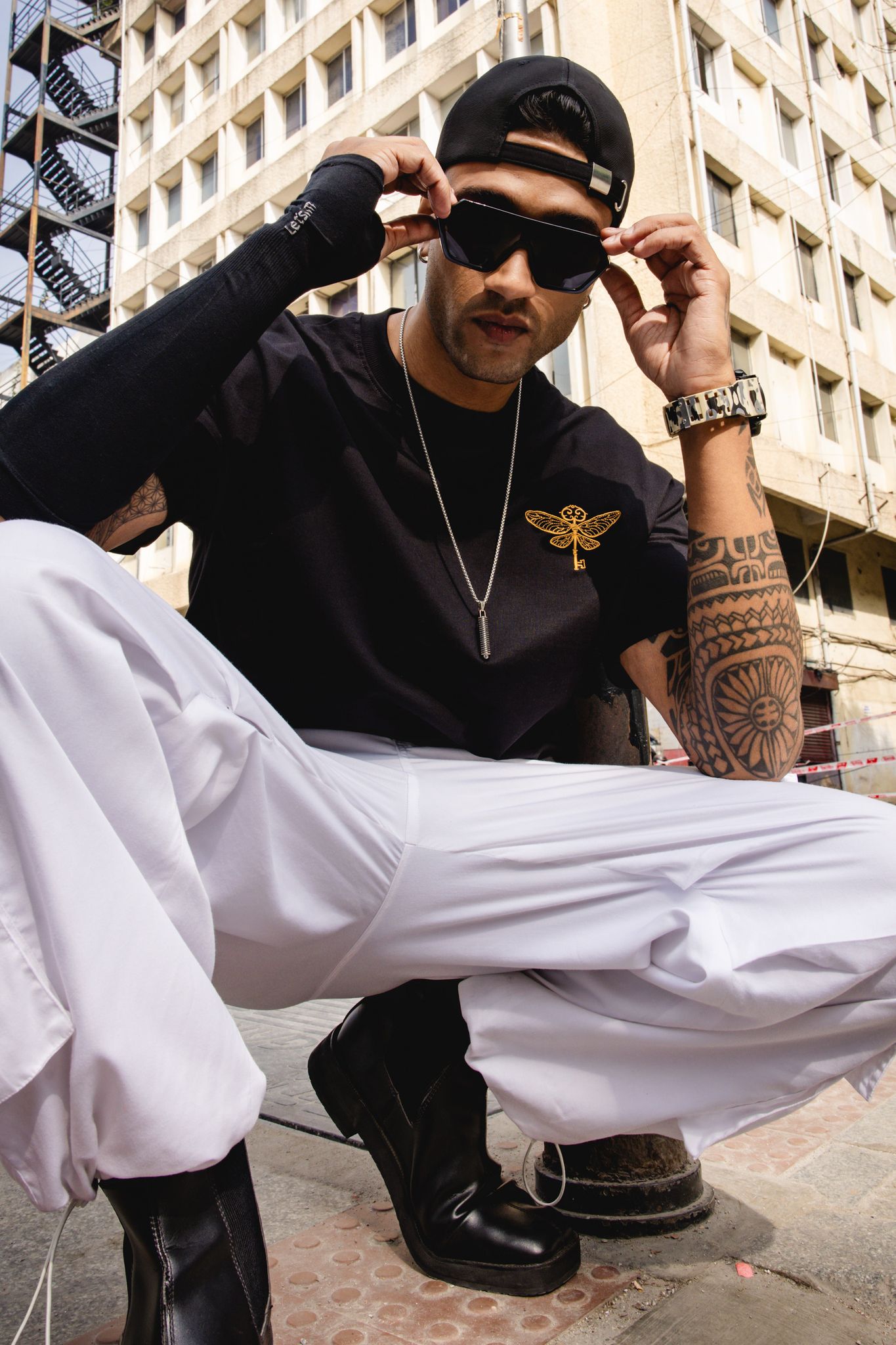 Golden Key Embroidered Oversized Black T-Shirt-S