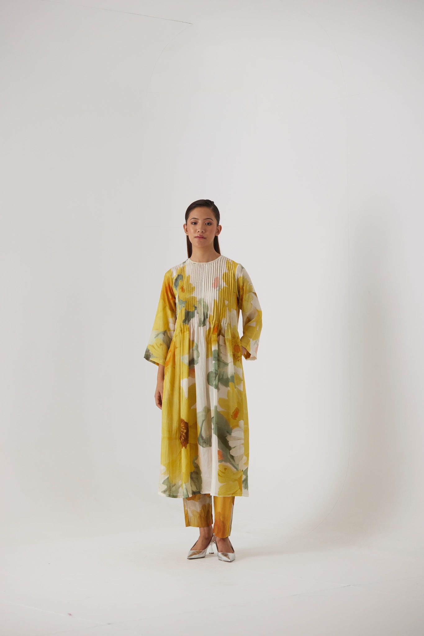 MIMOSA PINTUCKS KURTA SET-XS