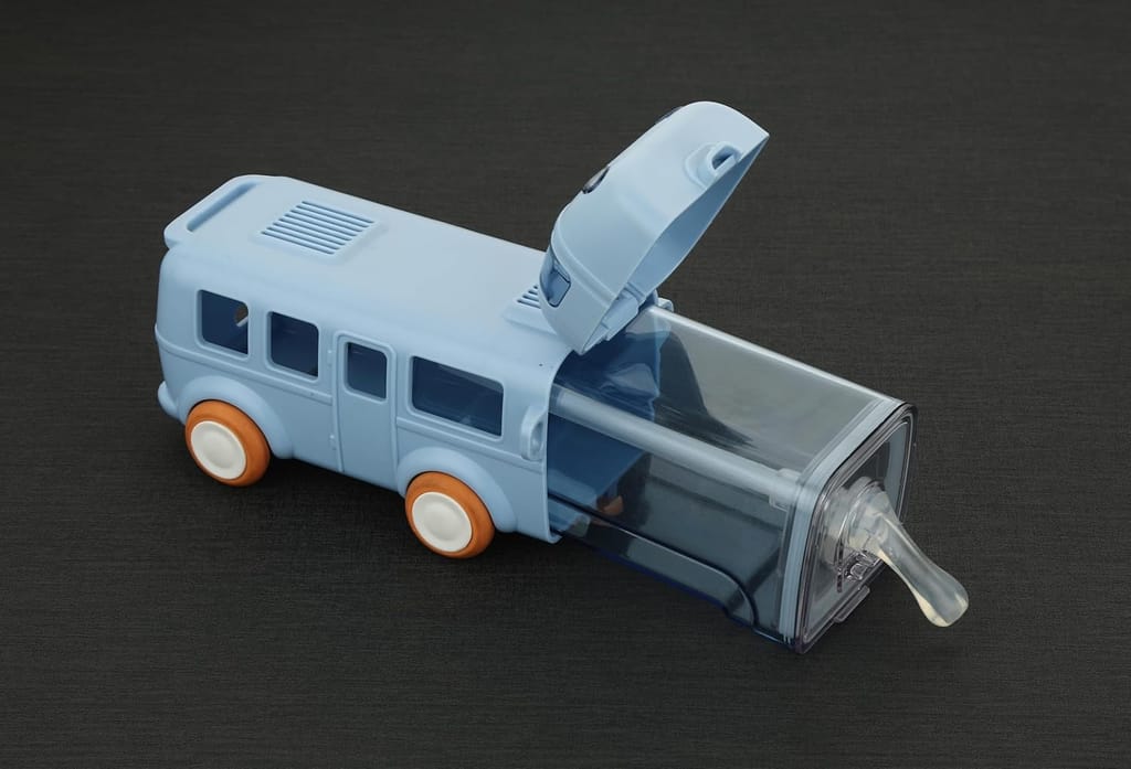 Bus Water Bottle With Strap For Kids, Leakproof Bpa Free Food Grade Bus Shaped With Movable Wheels Drinking Picnic Bottle With Straw, Sipper Bottle For Girls Boys, 500Ml, Blue - Silicone