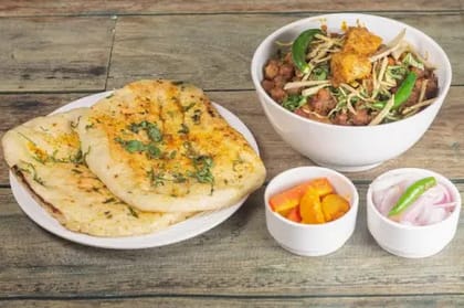 Chole With 2 Kulcha