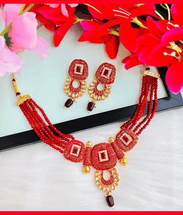 PUJVI Red Alloy Necklace Set ( Pack of 1 )
