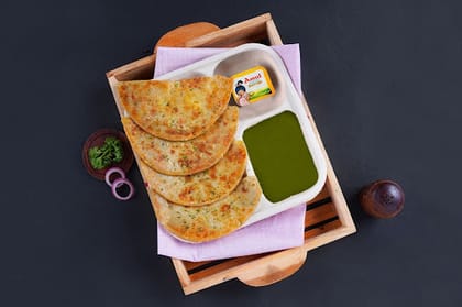 Chicken Paratha With Green Chutney & Butter Chiplet.