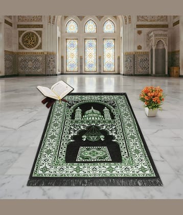 FURNISHING HUT Green Single Regular Velvet Prayer Mat ( 110 X 70 cm )