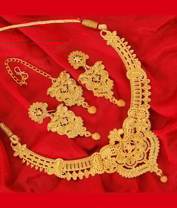 Lily Gold Brass Necklace Set ( Pack of 1 )