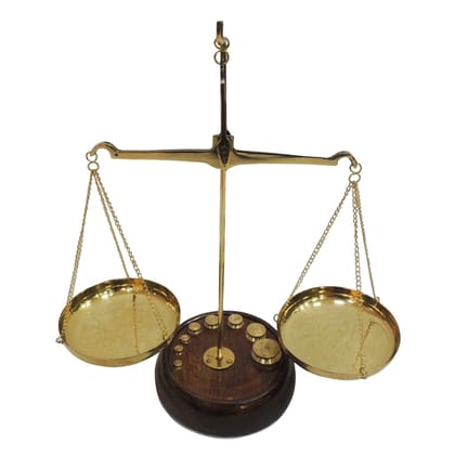 Brass Tarazu Traditional Weighing Machine | Antique Style Scale, Height : 9 Inch (ZMAS303 E)