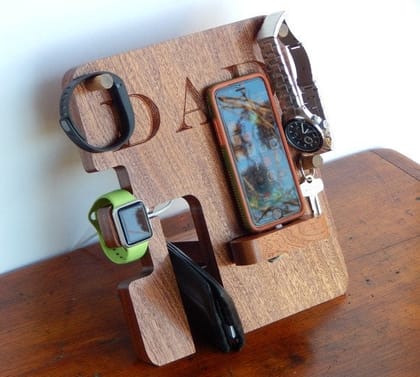All in 1 Multiutility Mobile, Spectable, Watch , keys and Wallet Holder Gift Set for Father/Dad