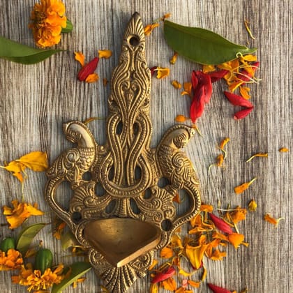 Brass Wall Hanging Wall Decor Oil Lamp Deepak  - Decorative Wall Mounted Diya, Height : 6.8 Inch (BSMAS1198 A)