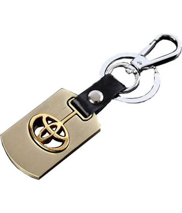 Americ Style Toyota Golden Metal Swinging Logo Locking Locking Key Chain  (Gold)