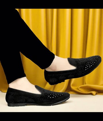 ROBBIE JONES Black Men's Designer Shoes