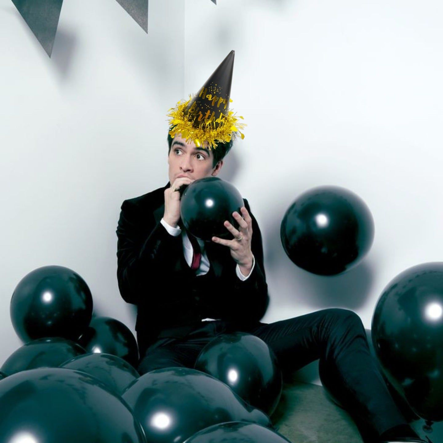 Black & Gold Happy Birthday Caps, Birthday Hats for Kids and Adults-Pack of 1