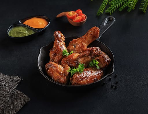 BBQ Smoked Chicken Wings [6 Pcs]