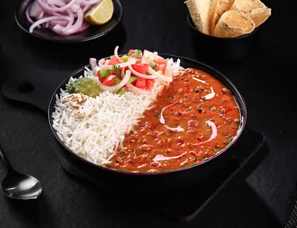 Pind Di Dal Makhani [Steamed Rice] Bowl