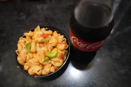 Macaroni With [Coke 250 Ml]